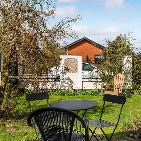 Gorgeous In S With Kitchen Hébergement de vacances *